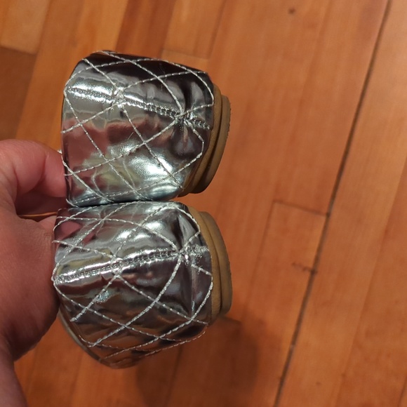 Used Forever Silver Quilted Flats Upgrade-14, size 8 (no box) - Picture 12 of 13